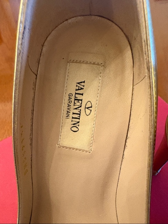 Valentino Metallic Gold Pointed-Toe Pumps size 37 main image 4